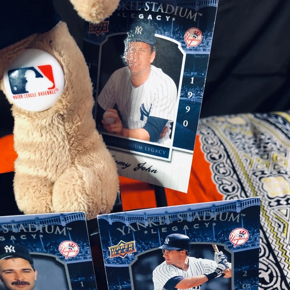 2008 Upper Deck Yankee Stadium Legacy baseball cards